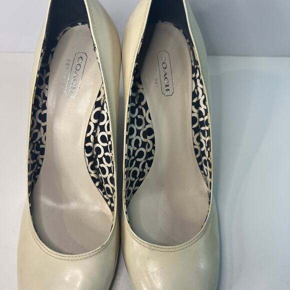 Coach Women’s Dorelle Wedge Heels Size 8B - Picture 6 of 8